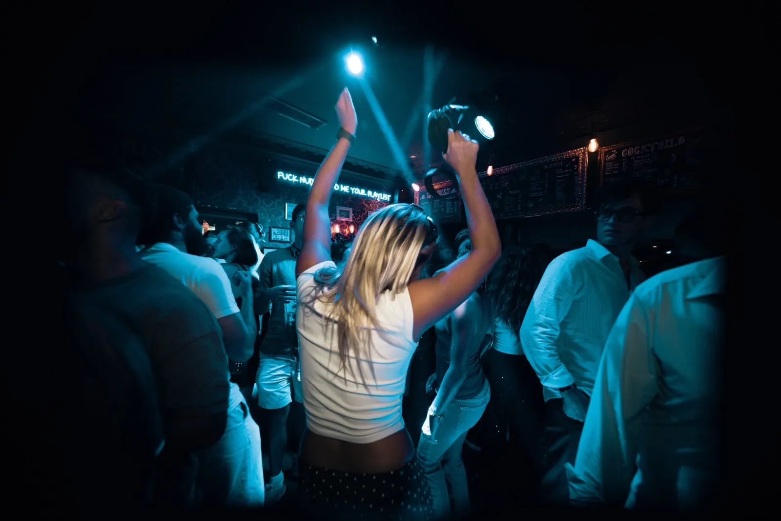 La salle pleine un soir de fête